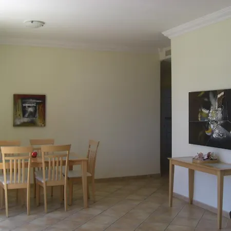 Apartment El Paraiso Beach Side *