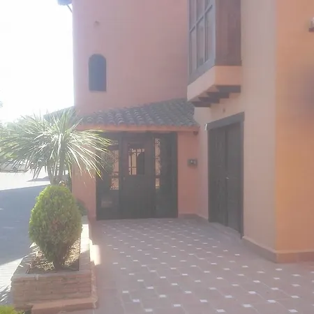 El Paraiso Beach Side Apartment Estepona