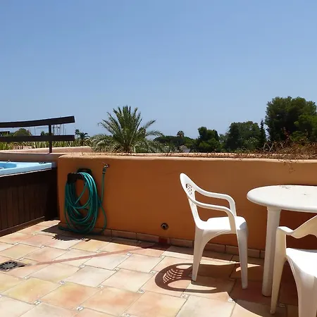 El Paraiso Beach Side Apartment Estepona