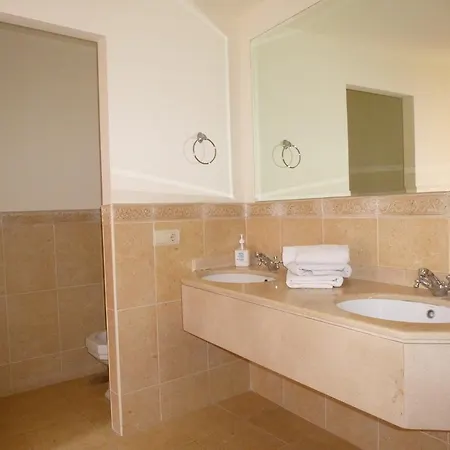 Apartment El Paraiso Beach Side