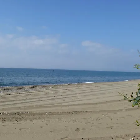 Apartment El Paraiso Beach Side
